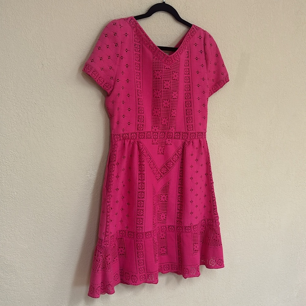 Valentino NWT Pink woman’s Voulant-Hem Guipure Dress size 10 - Picture 16 of 16